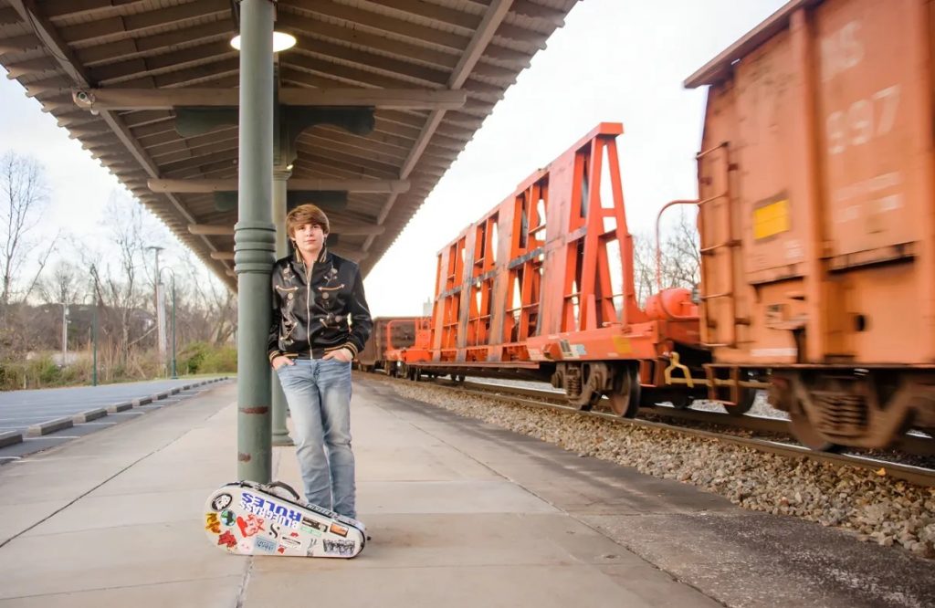 Wyatt Ellis & Friends